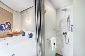 Kokotel Bangkok Surawong