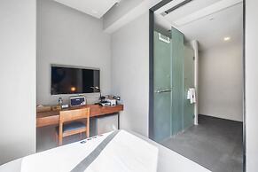 Kokotel Bangkok Surawong