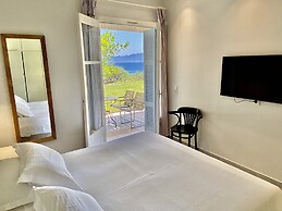 Armonia Bay Hotel