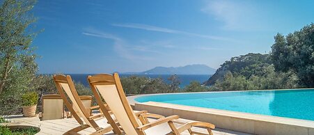 Armonia Bay Hotel