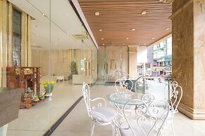 The Sol Hotel