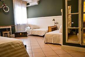 Hotel Maximilian