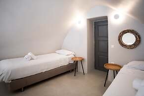 Alafouzou Cave Loft