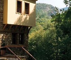 Roes Suites