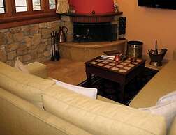 Roes Suites