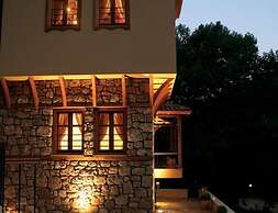 Roes Suites