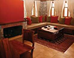 Roes Suites