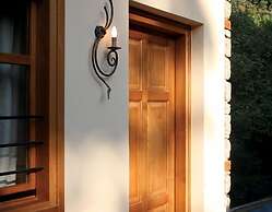 Roes Suites