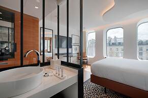 Renaissance Paris Republique Hotel