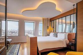 Renaissance Paris Republique Hotel