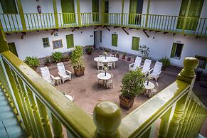 Niños Hotel Fierro