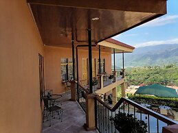 Paraíso Orocay Lodge