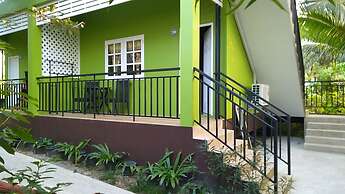 Khaolak C-nior Bungalows