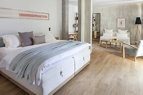 COCO-MAT Hotel Athens