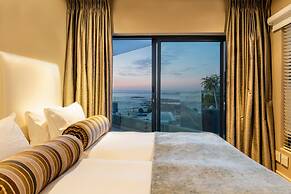 Lions Eye Luxury Apartments
