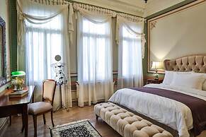 1905 Boutique Hotel