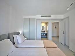 Empire Luxury Villas