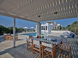 Empire Luxury Villas