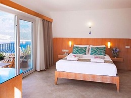 Lighthouse Hotel Kaş
