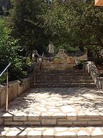 Hotel Nostos