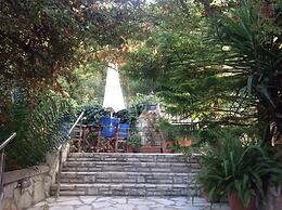 Hotel Nostos