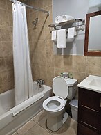Cobourg Inn
