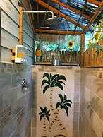 Madeira Park Oceanview Suites