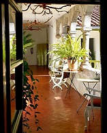 Niños Hotel Meloc