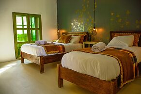 Niños Hotel Meloc