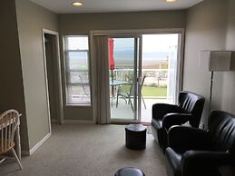 Buena Vista by the Sea
