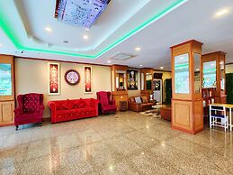 Phaithong Sotel Resort
