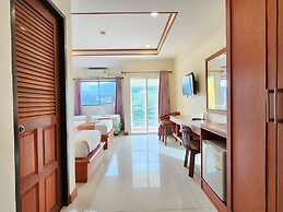Phaithong Sotel Resort
