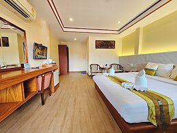 Phaithong Sotel Resort