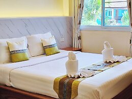 Phaithong Sotel Resort