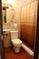 Hotel Genessis