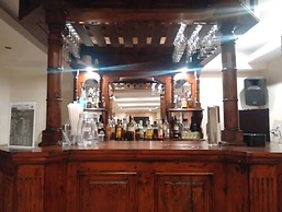 Hotel Genessis