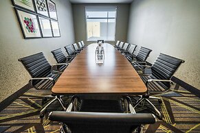 Candlewood Suites West Edmonton - Mall Area by IHG