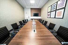 Candlewood Suites West Edmonton - Mall Area by IHG