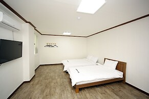 Ekonomy Hotel Mokpo