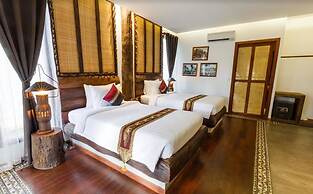 JAVA WOODEN VILLA