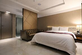 Zenith Hotel