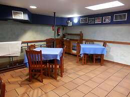 Hotel Doña María