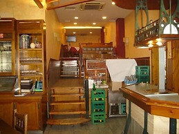 Hotel Doña María
