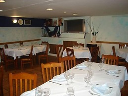 Hotel Doña María
