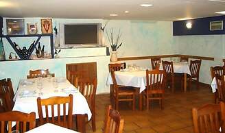 Hotel Doña María