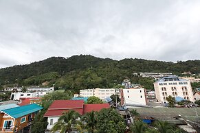 Barefoot Hotel Kalim Beach Front