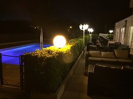 Hôtel La Chêneraie