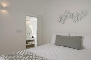 White Concept Caves