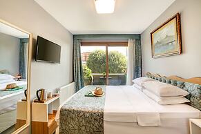 Elite Hotel By MK
