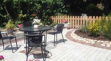 Vivans Bed & Self catering